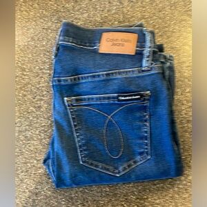 Clavin Klein ladies high rise jeans size 2